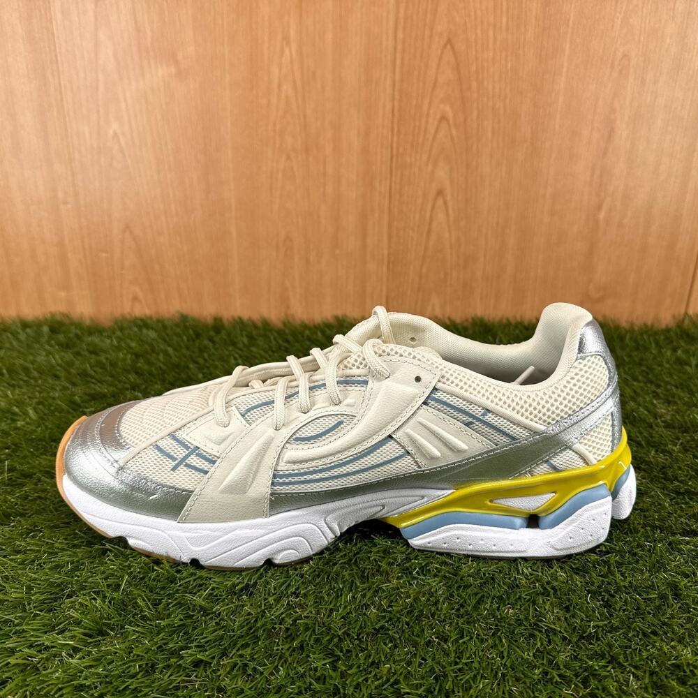 Under Armour UA Sola Stone White Yellow Shade 6005284-280 Men's Size 11.5 - Picture 3 of 8